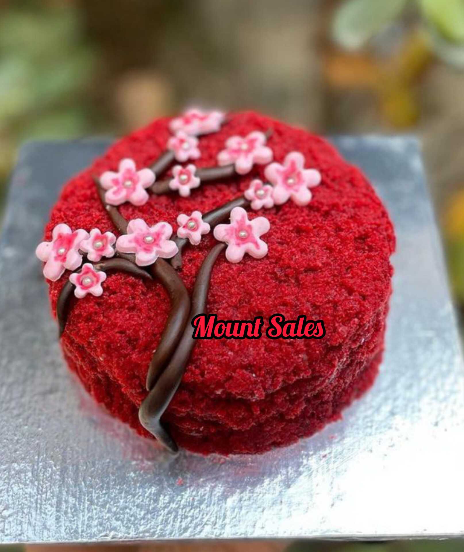 Premium RED N White Velvet Cake